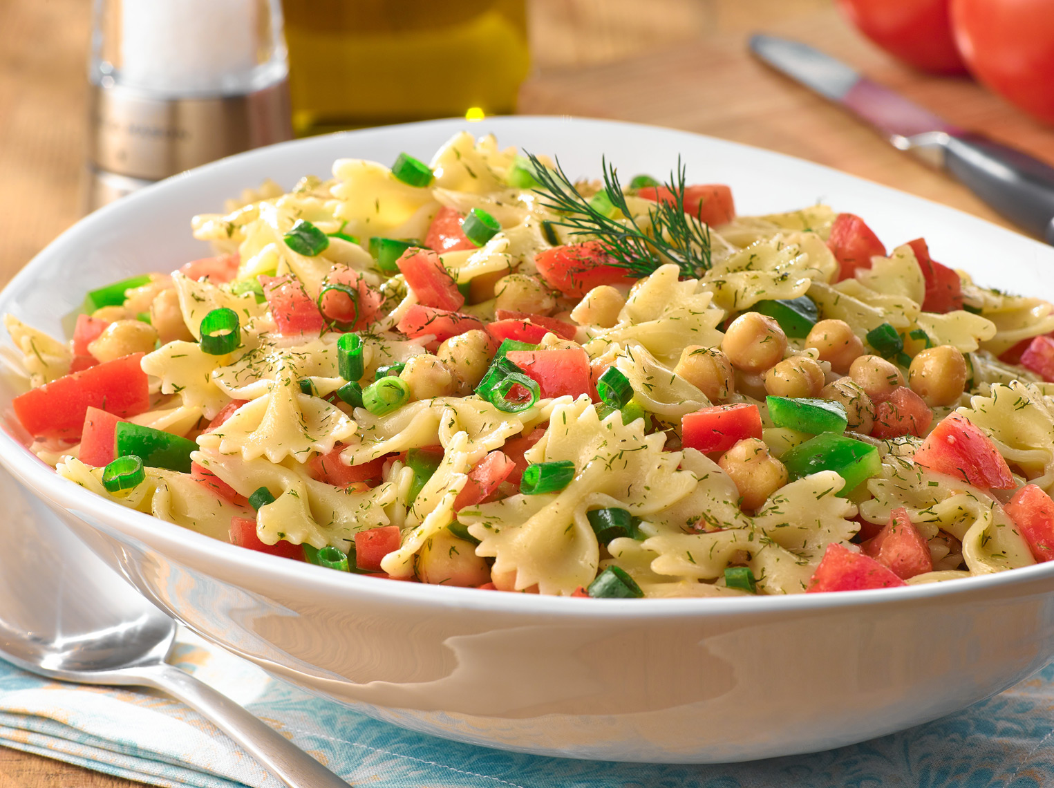 824DillyPastaSalad1764